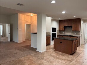 2502 Redrock Rd in League City, TX - Building Photo - Building Photo