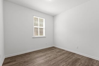 2138 Rockface Wy in Durham, NC - Building Photo - Building Photo