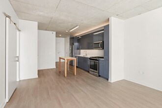 435 N Franklin St in Chicago, IL - Building Photo - Building Photo