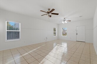 17538 Monsoon Ct in Crosby, TX - Building Photo - Building Photo