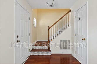 1104 Rolfe Ln in Lexington, KY - Building Photo - Building Photo