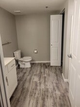 116 N 5th St in Burlington, IA - Foto de edificio - Building Photo