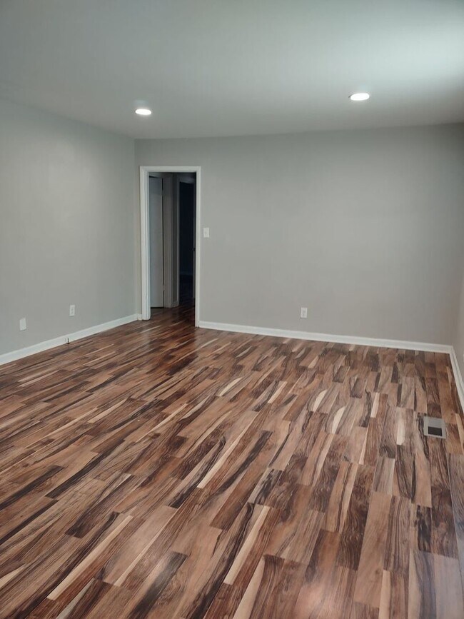 1305 5th Pl NW in Center Point, AL - Building Photo - Building Photo