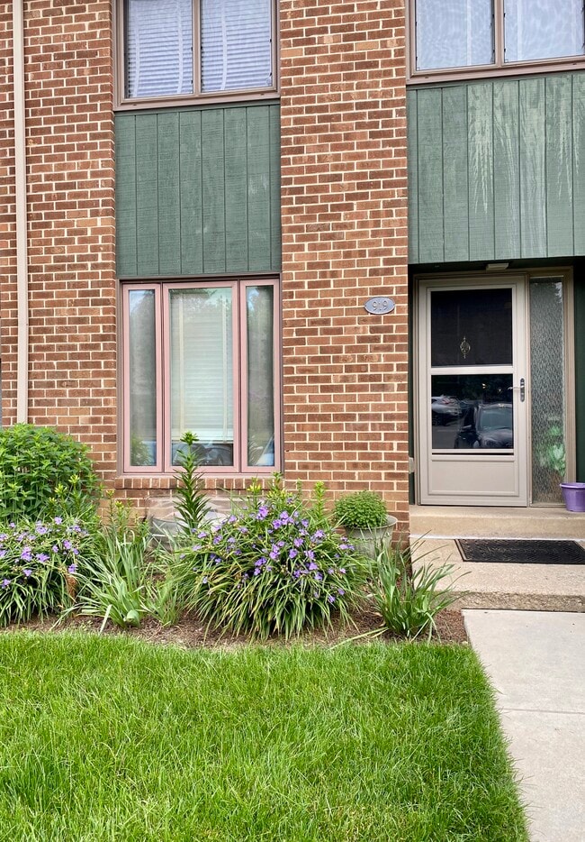 919 Putnam Blvd in Wallingford, PA - Foto de edificio - Building Photo