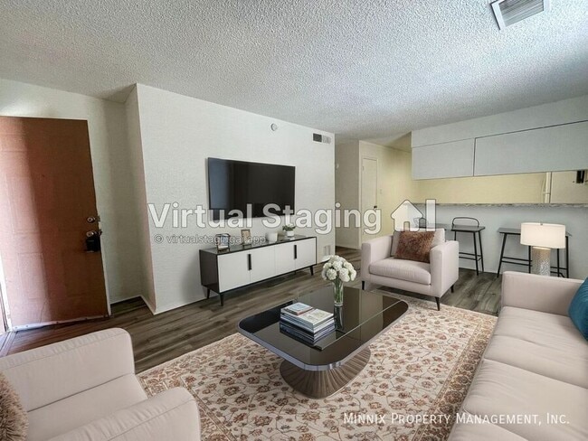 property at 3007 W Louisiana Ave