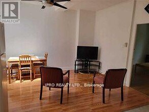 1723 Bayview Ave in Toronto, ON - Building Photo - Building Photo