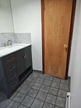 621 N Rogers Ave, Unit Apartment in Endicott, NY - Building Photo - Building Photo