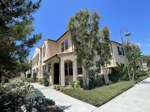 96 Agave in Lake Forest, CA - Building Photo - Building Photo