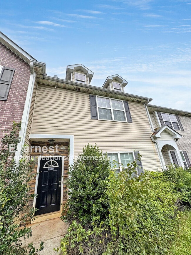 property at 8619 Thomas Rd