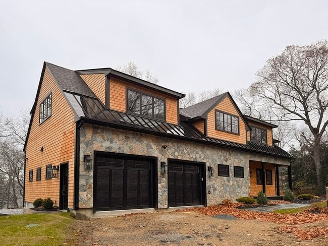 22 Kruger Rd in Hopkinton, MA - Foto de edificio - Building Photo