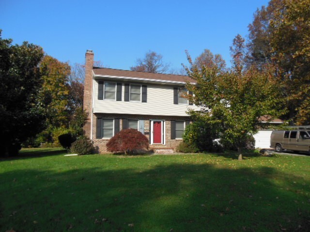 1139 Webster Dr in Wilmington, DE - Foto de edificio