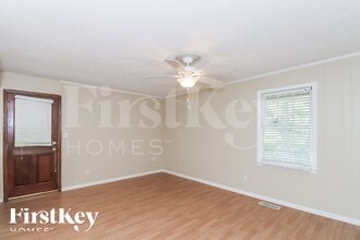 3082 Lake Ranch Dr in Gainesville, GA - Building Photo - Building Photo