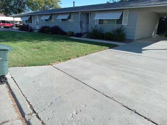 property at 1214-1216 SW 11th St