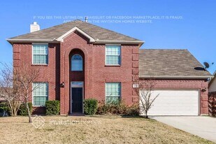 3168 Kingswood Ct in Mansfield, TX - Building Photo