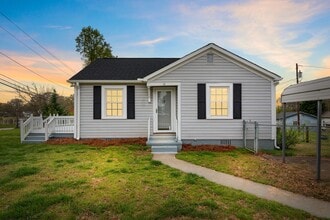 12 Mc Millin Cir in Inman, SC - Building Photo - Building Photo
