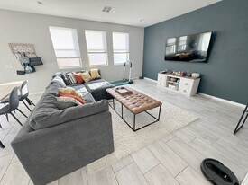 237 Zenobia Ct in Las Vegas, NV - Building Photo