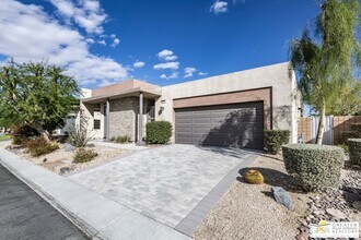 684 Bliss Way in Palm Springs, CA - Building Photo - Building Photo