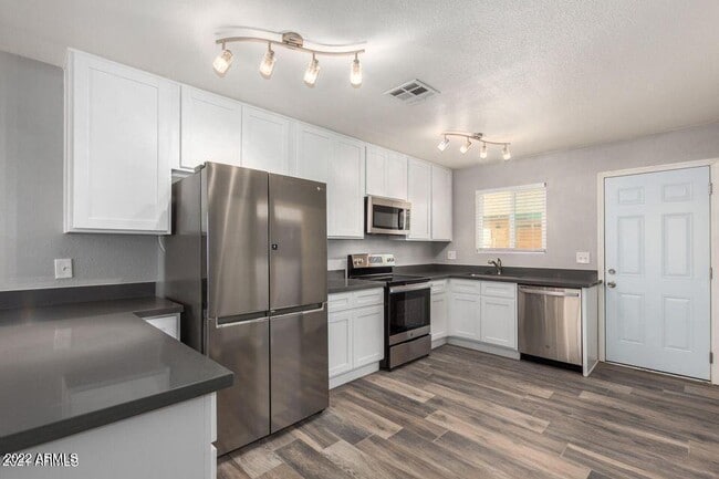 property at 3 N Naco Way