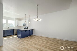 13656 Vernet Dr in Riverton, UT - Building Photo - Building Photo
