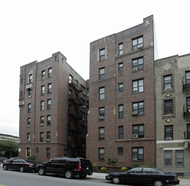 7001 Ridge Blvd in Brooklyn, NY - Building Photo - Building Photo