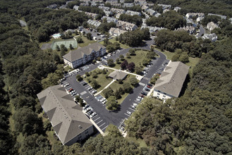 Heritage Village at Ocean, A 55+ Community in Ocean, NJ - Foto de edificio - Building Photo