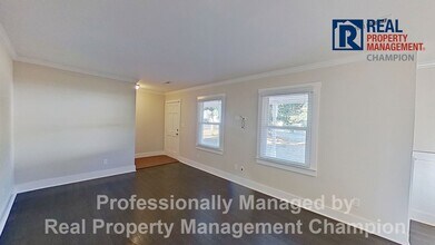 502 Brookforest Rd in Wilmington, NC - Building Photo - Building Photo