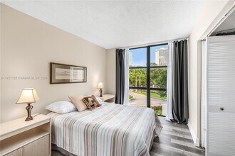 18181 NE 31st Ct, Unit aventura like new unit #2 in Aventura, FL - Foto de edificio - Building Photo