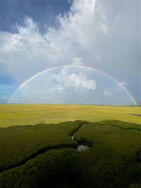 1 Marina Dr in St. Simons Island, GA - Building Photo