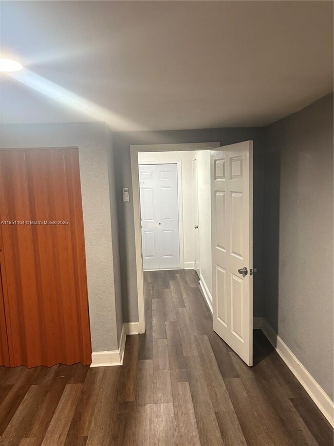 1325 SW 129th Ave in Miami, FL - Building Photo - Building Photo