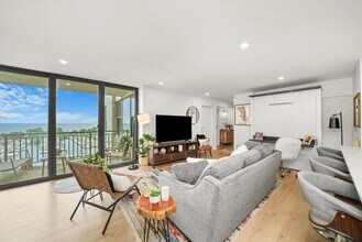 3430 N Lake Shore Dr in Chicago, IL - Foto de edificio - Building Photo