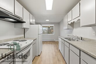 213 N Felts Rd in Spokane Valley, WA - Building Photo - Building Photo