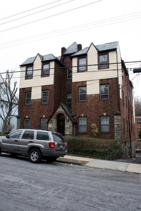 9 Midland Pl in Tuckahoe, NY - Foto de edificio