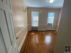 BRADFORD STREET XXL 1BD in Brooklyn, NY - Building Photo - Building Photo