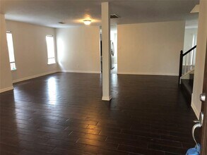 5718 Silas Creek Ct in Sugar Land, TX - Building Photo - Building Photo