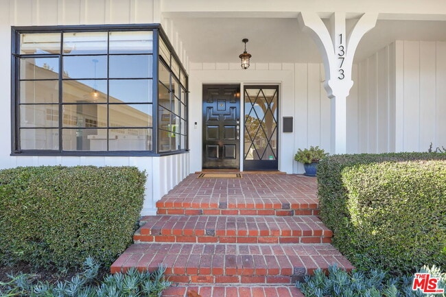 1373 Beckwith Ave in Los Angeles, CA - Building Photo - Building Photo