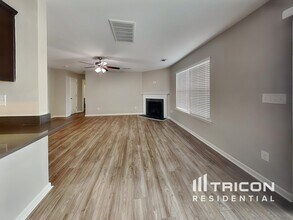 2831 Village Center Dr in Dallas, NC - Building Photo - Building Photo