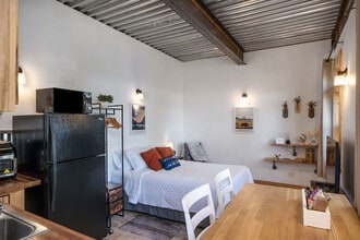 402 N Foys Lake Dr in Kalispell, MT - Building Photo - Building Photo