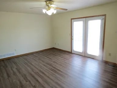 2129 Brett Ct in Obetz, OH - Building Photo - Building Photo