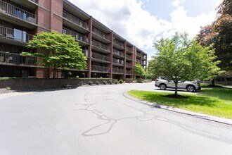 144 Marble St in Stoneham, MA - Building Photo - Building Photo