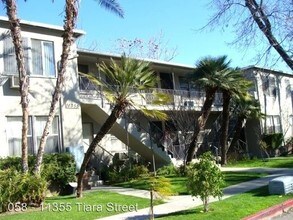 11355 Tiara St in North Hollywood, CA - Building Photo - Building Photo