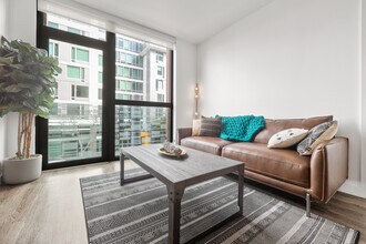 923 Folsom in San Francisco, CA - Building Photo - Interior Photo