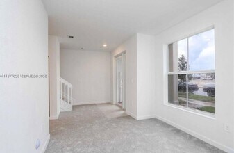 26459 SW 148th Ave in Naranja, FL - Building Photo - Building Photo