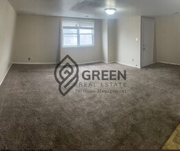 275 S 3rd Ave in Kankakee, IL - Building Photo - Building Photo