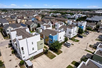 4330 Olenick St in Austin, TX - Building Photo - Building Photo