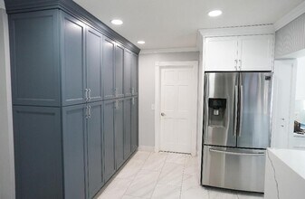 448 Alemeda Dr in Palm Springs, FL - Building Photo - Building Photo