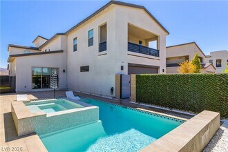 2618 Skylark Trl St in Henderson, NV - Building Photo - Building Photo