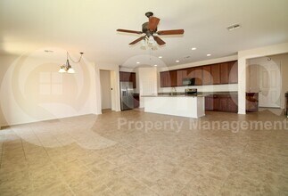 12533 N School Day Dr in Marana, AZ - Building Photo - Building Photo