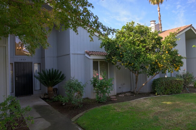 property at 1822 Cougar Ln