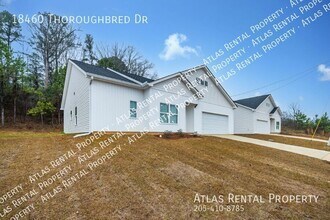 18460 Thoroughbred Dr in Vance, AL - Foto de edificio - Building Photo