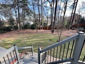 3867 Hillcrest Dr SE in Smyrna, GA - Building Photo - Building Photo